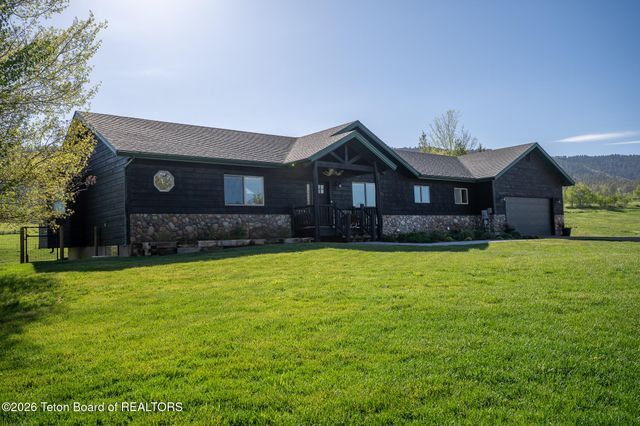 87 SOUTHRIDGE Drive, Smoot, WY 83126