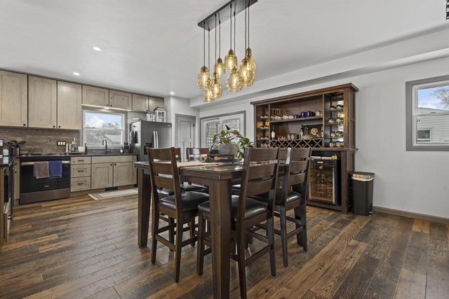 1749 S ONEIDA STREET, Green Bay, WI 54304