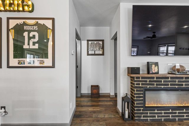 1749 S ONEIDA STREET, Green Bay, WI 54304