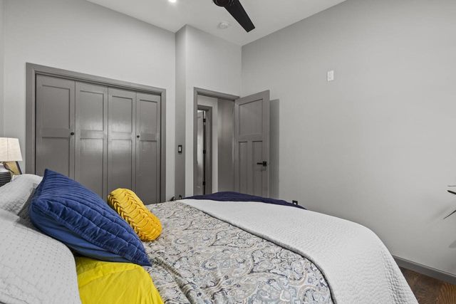 1749 S ONEIDA STREET, Green Bay, WI 54304