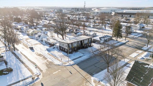 1749 S ONEIDA STREET, Green Bay, WI 54304