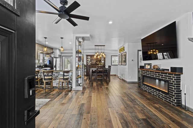 1749 S ONEIDA STREET, Green Bay, WI 54304