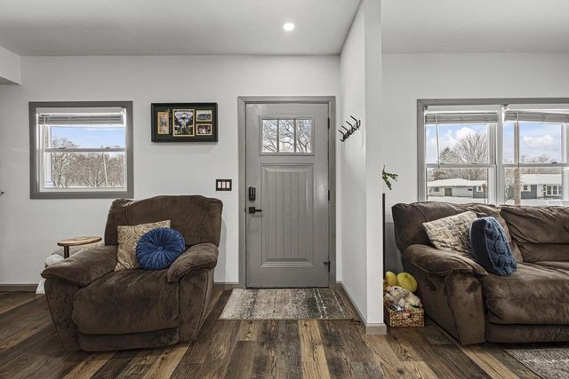 1749 S ONEIDA STREET, Green Bay, WI 54304