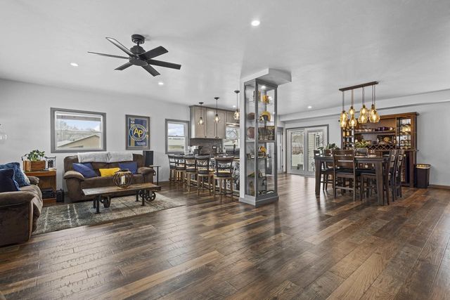 1749 S ONEIDA STREET, Green Bay, WI 54304