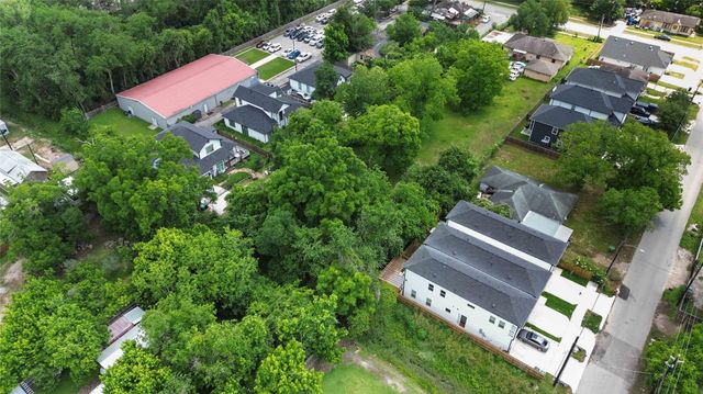 5907 Knox Street, Houston, TX 77091