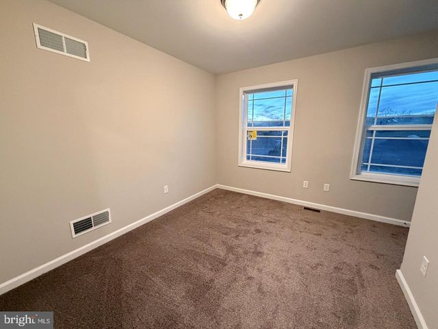 1490 SHERRY DRIVE, Chambersburg, PA 17202