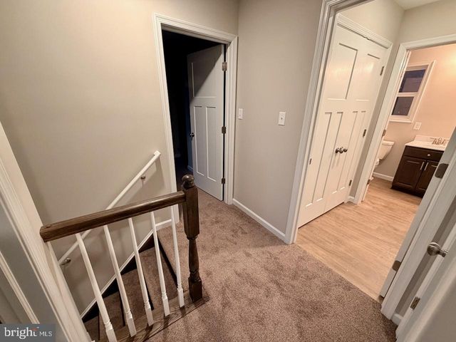 1490 SHERRY DRIVE, Chambersburg, PA 17202