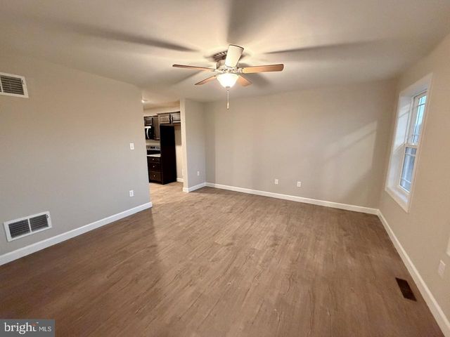 1490 SHERRY DRIVE, Chambersburg, PA 17202