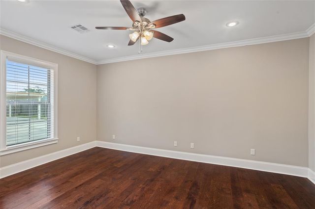 4145 W Prien Lake Road, Lake Charles, LA 70605