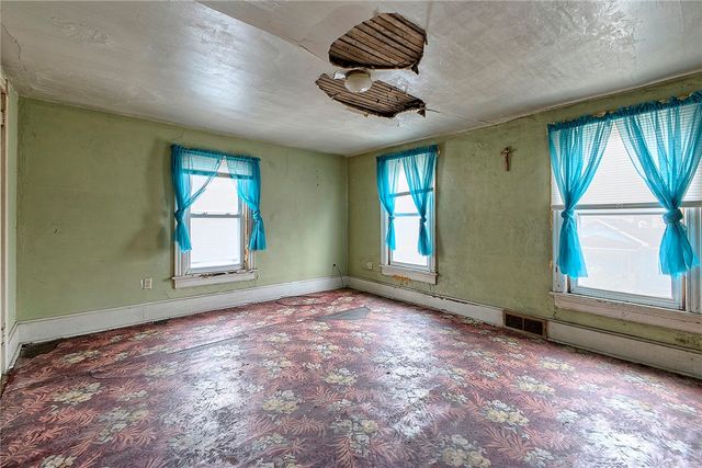 227 Avenue A, Latrobe, PA 15650