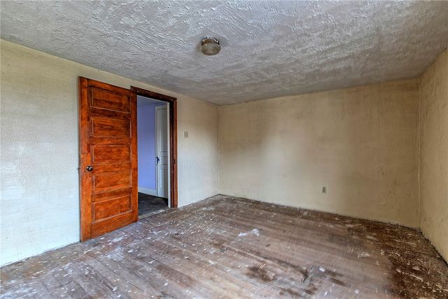 227 Avenue A, Latrobe, PA 15650