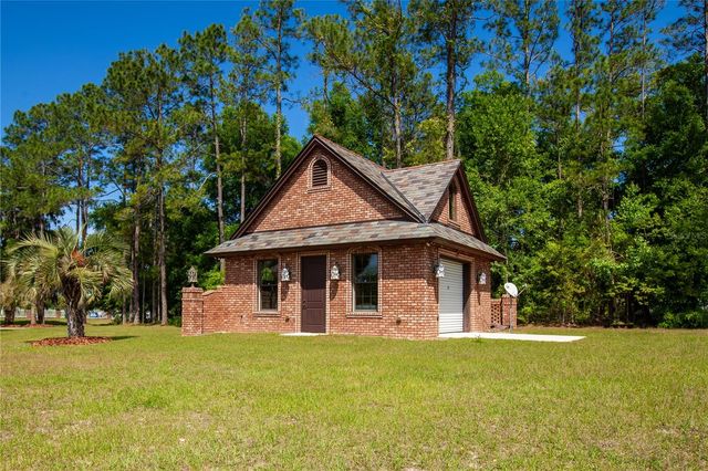 5110 SW COUNTY ROAD 240, Lake City, FL 32024