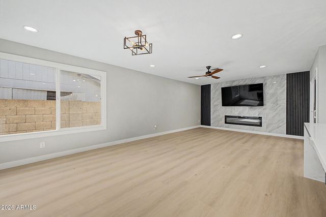 2136 E COLGATE Drive, Tempe, AZ 85283