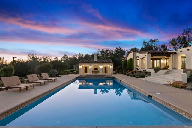 4943 El Arco Iris, Rancho Santa Fe, CA 92067