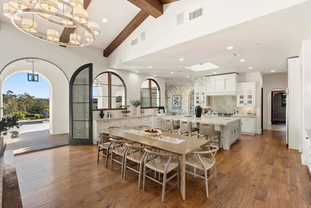 4943 El Arco Iris, Rancho Santa Fe, CA 92067