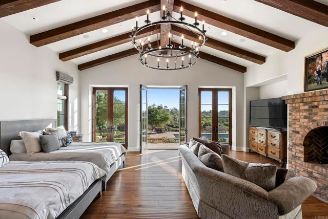 4943 El Arco Iris, Rancho Santa Fe, CA 92067