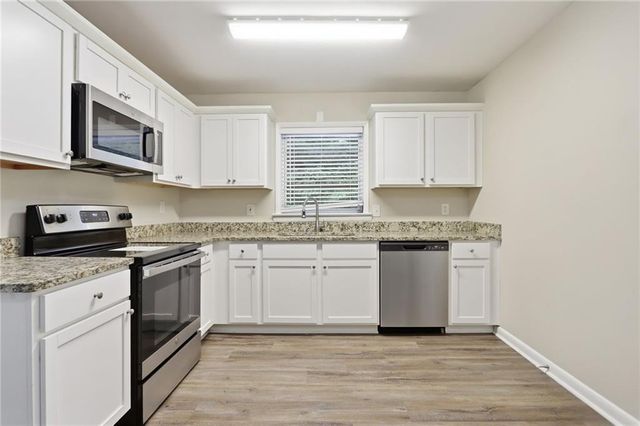 2881 Treadway Drive, Decatur, GA 30034