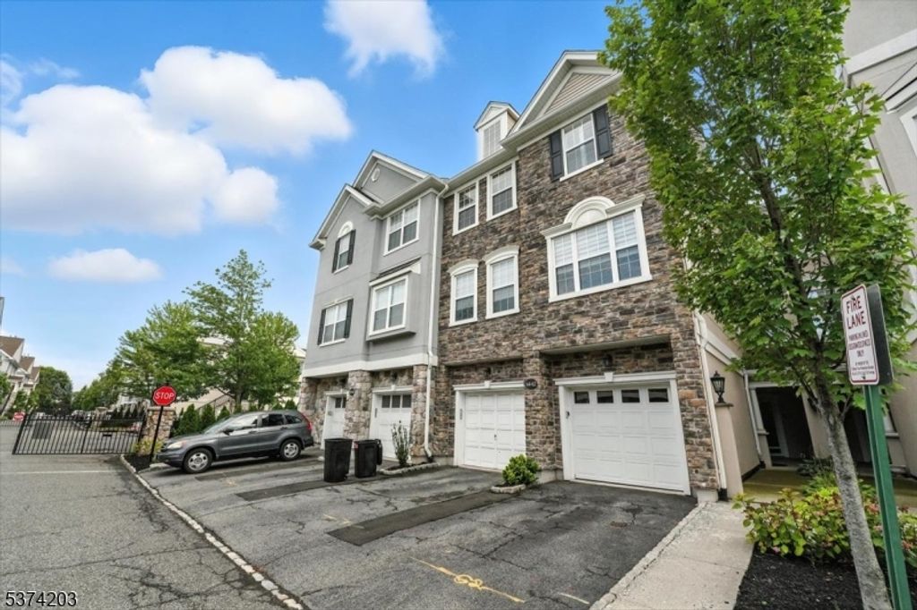64 George Russell Way, Clifton City, NJ 07013