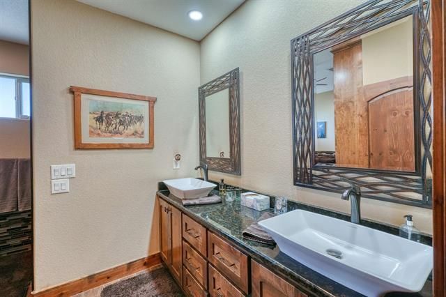 503 Vista View Trail, Spicewood, TX 78669