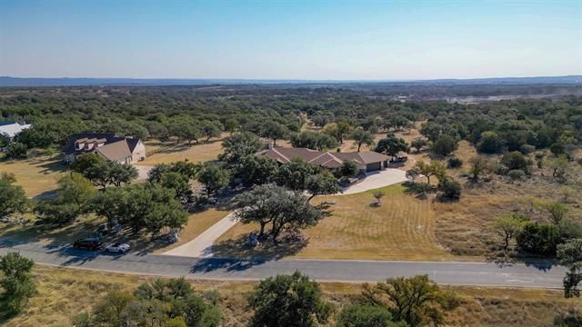 503 Vista View Trail, Spicewood, TX 78669