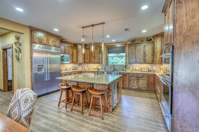 503 Vista View Trail, Spicewood, TX 78669