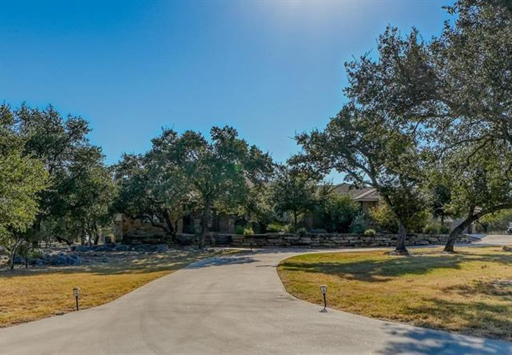 503 Vista View Trail, Spicewood, TX 78669