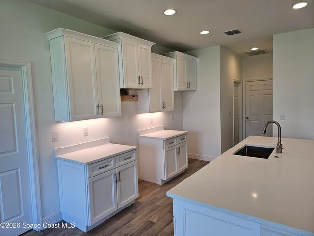 3180 Halblum Avenue SE, Palm Bay, FL 32909