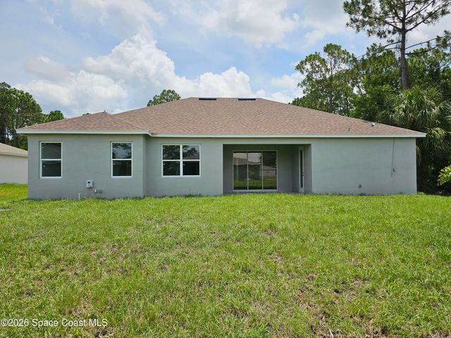 3180 Halblum Avenue SE, Palm Bay, FL 32909