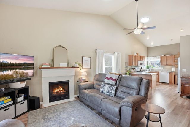 20648 Beaumont Drive, Bend, OR 97701