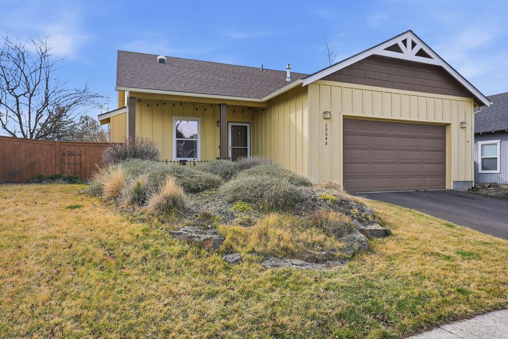 20648 Beaumont Drive, Bend, OR 97701