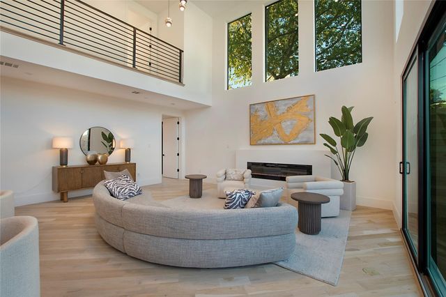 5253 Bonita Avenue, Dallas, TX 75206