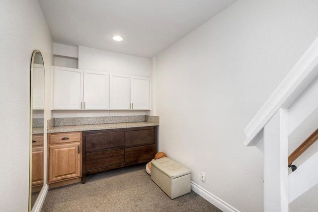 300 Washington Street B, Vista, CA 92084