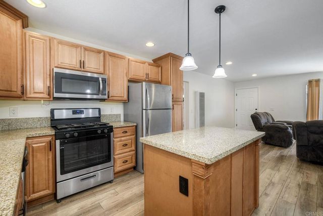 300 Washington Street B, Vista, CA 92084