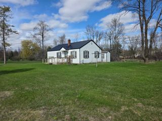 2324 Dobler Road, Sterling, MI 48659