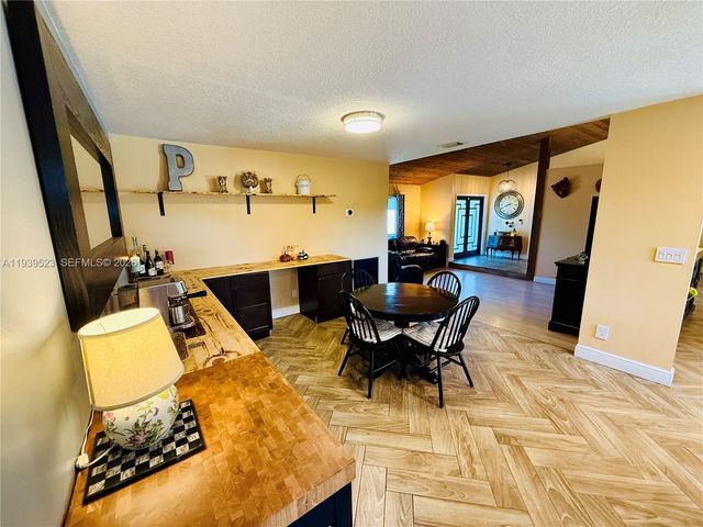 2980 SW 82nd Way, Davie, FL 33328