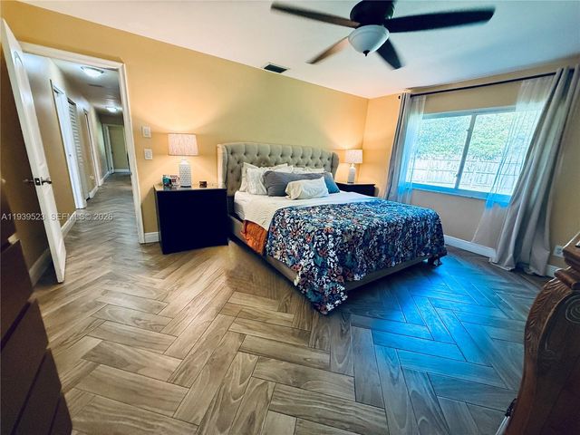 2980 SW 82nd Way, Davie, FL 33328