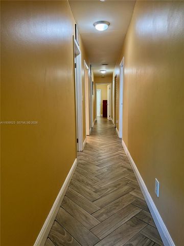 2980 SW 82nd Way, Davie, FL 33328