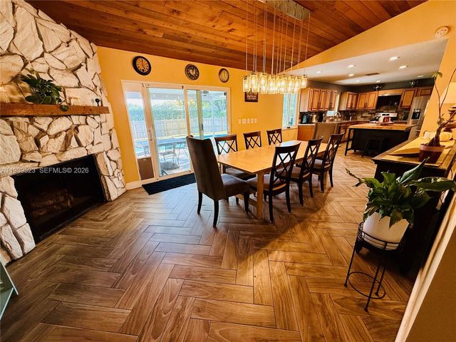 2980 SW 82nd Way, Davie, FL 33328