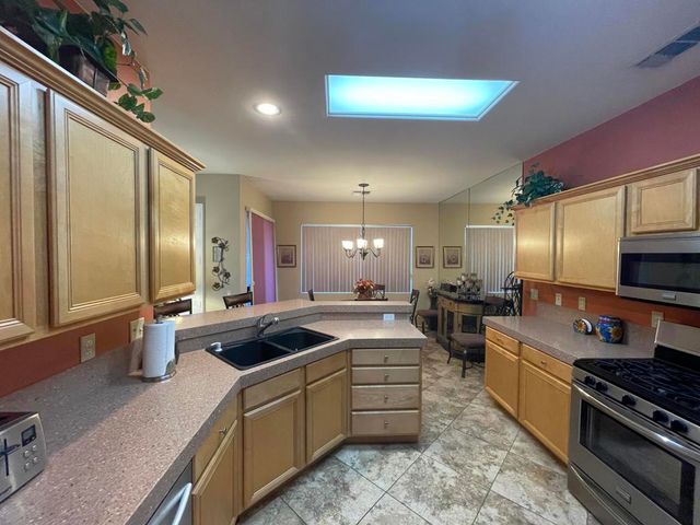 78916 Lavender Circle, Palm Desert, CA 92211