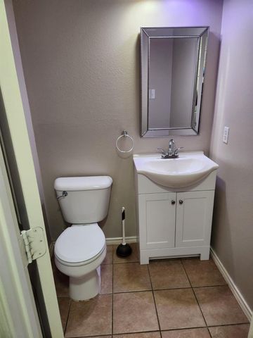 1929 Kemah Village Drive, Kemah, TX 77565