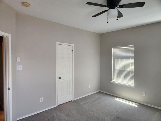 1929 Kemah Village Drive, Kemah, TX 77565