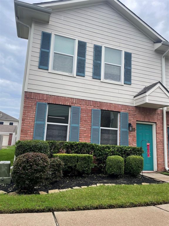 1929 Kemah Village Drive, Kemah, TX 77565