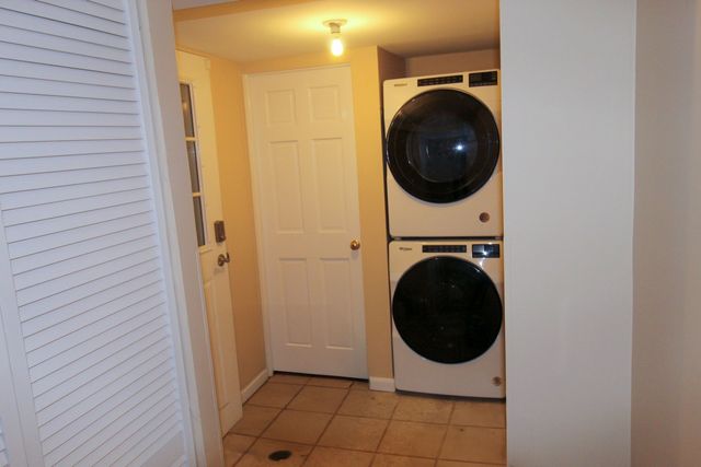 815 S Bell Avenue, Chicago, IL 60612