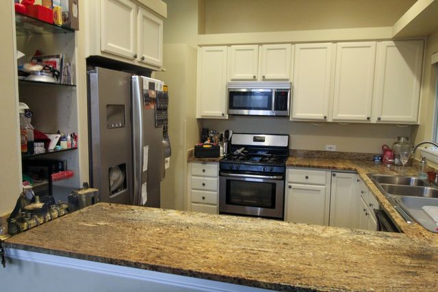 815 S Bell Avenue, Chicago, IL 60612