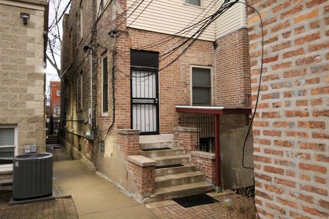 815 S Bell Avenue, Chicago, IL 60612