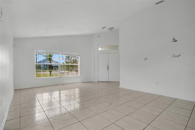 118 SIR PHILLIPS DRIVE, Davenport, FL 33837