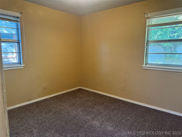 526 H Street SW, Ardmore, OK 73401