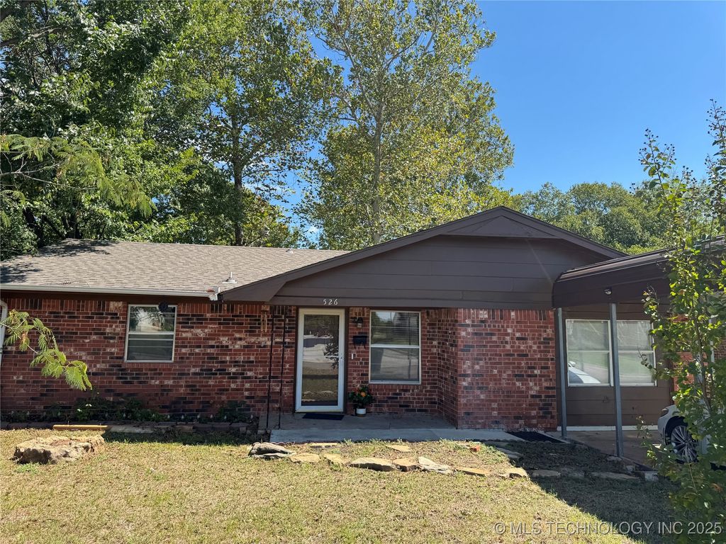 526 H Street SW, Ardmore, OK 73401