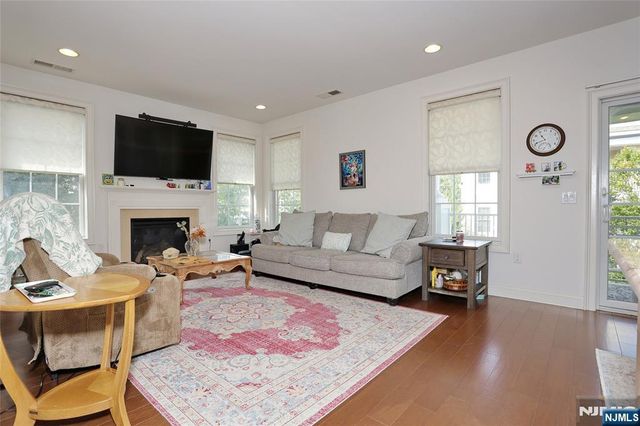 410 Four Seasons Lane, Montvale, NJ 07645