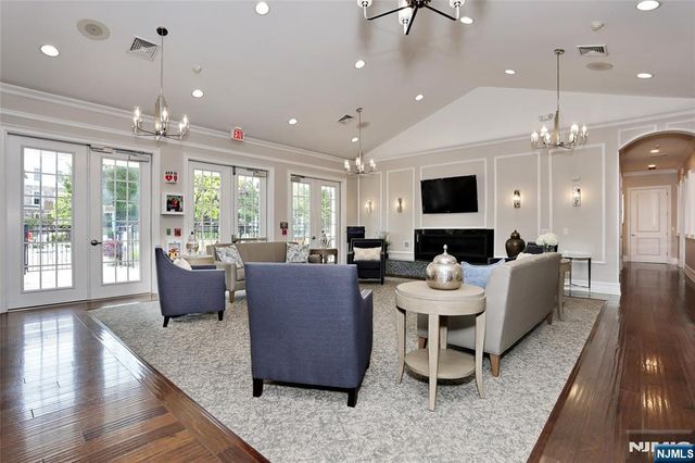 410 Four Seasons Lane, Montvale, NJ 07645